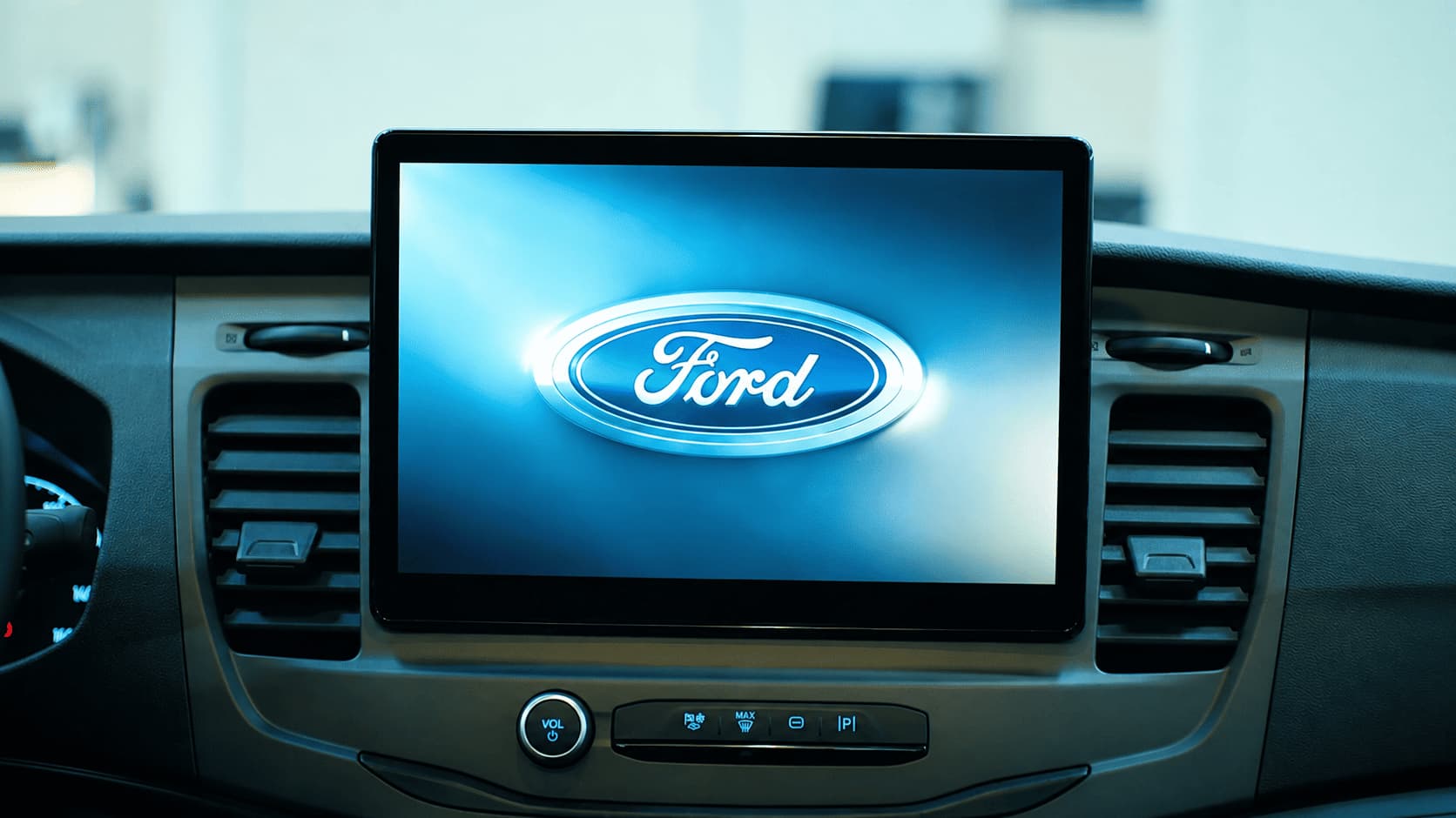 FORD — Ford E-Transit